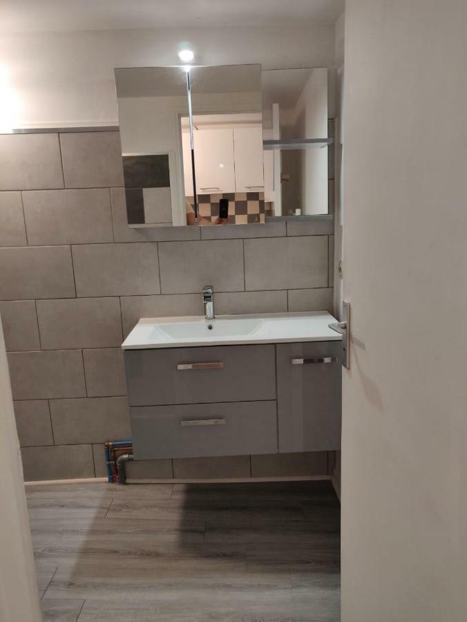 Appartement Entier Moissac Centre 30 M2 Calme Avec Cour Interieure Pour Velos A 50M Du Marche De Муасак Экстерьер фото